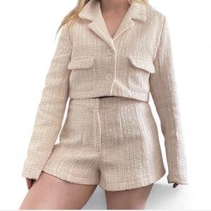 Chic Cream & Pink Textured Blazer and Shorts Set